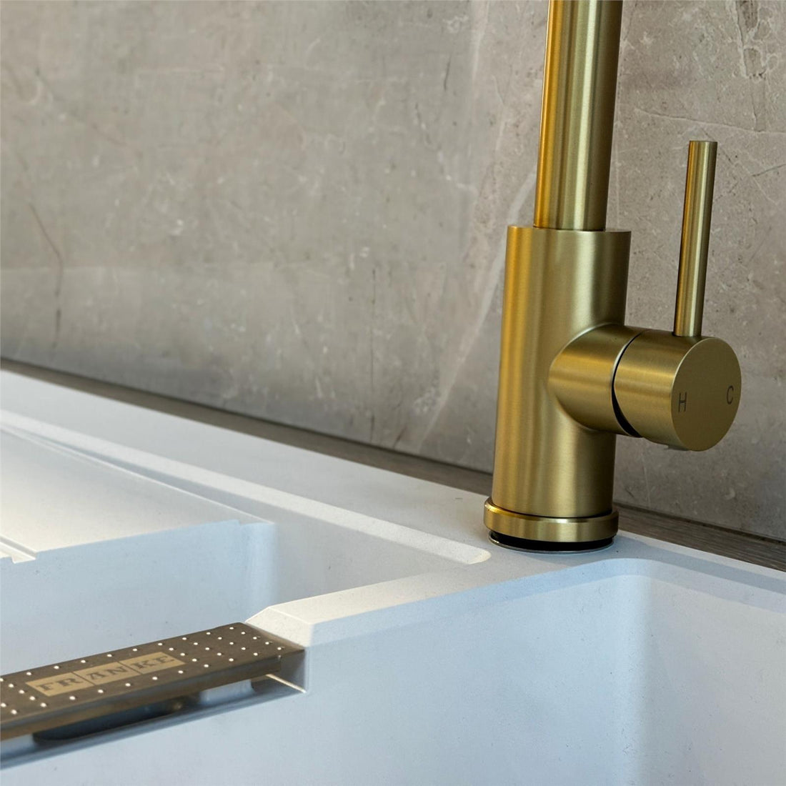 Liquida CT455BR Single Lever Pull Out Brushed Brass Kitchen Mixer Tap