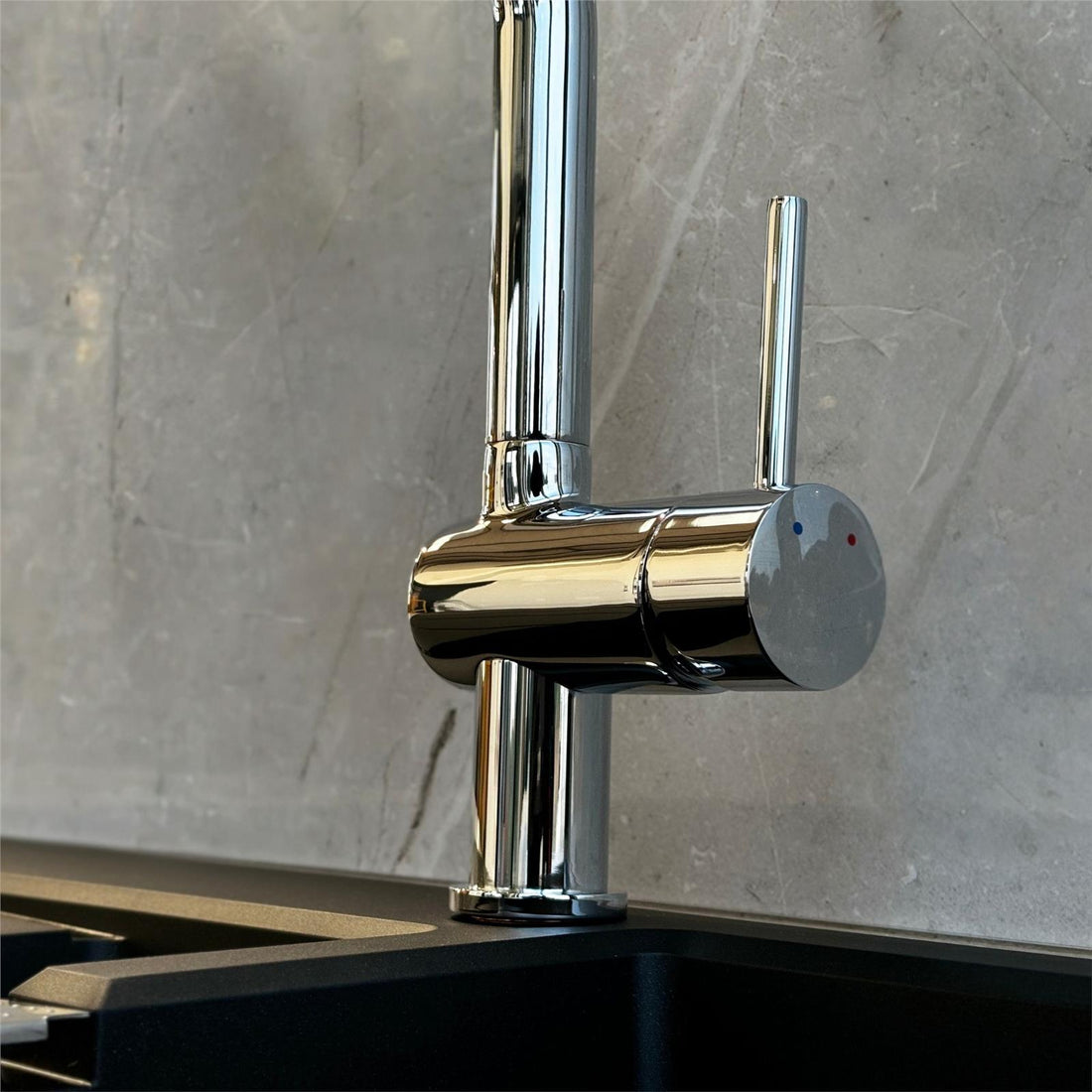 Reginox SONORAN Single Lever Pull Out Spray Spout Kitchen Mixer Tap In Chrome