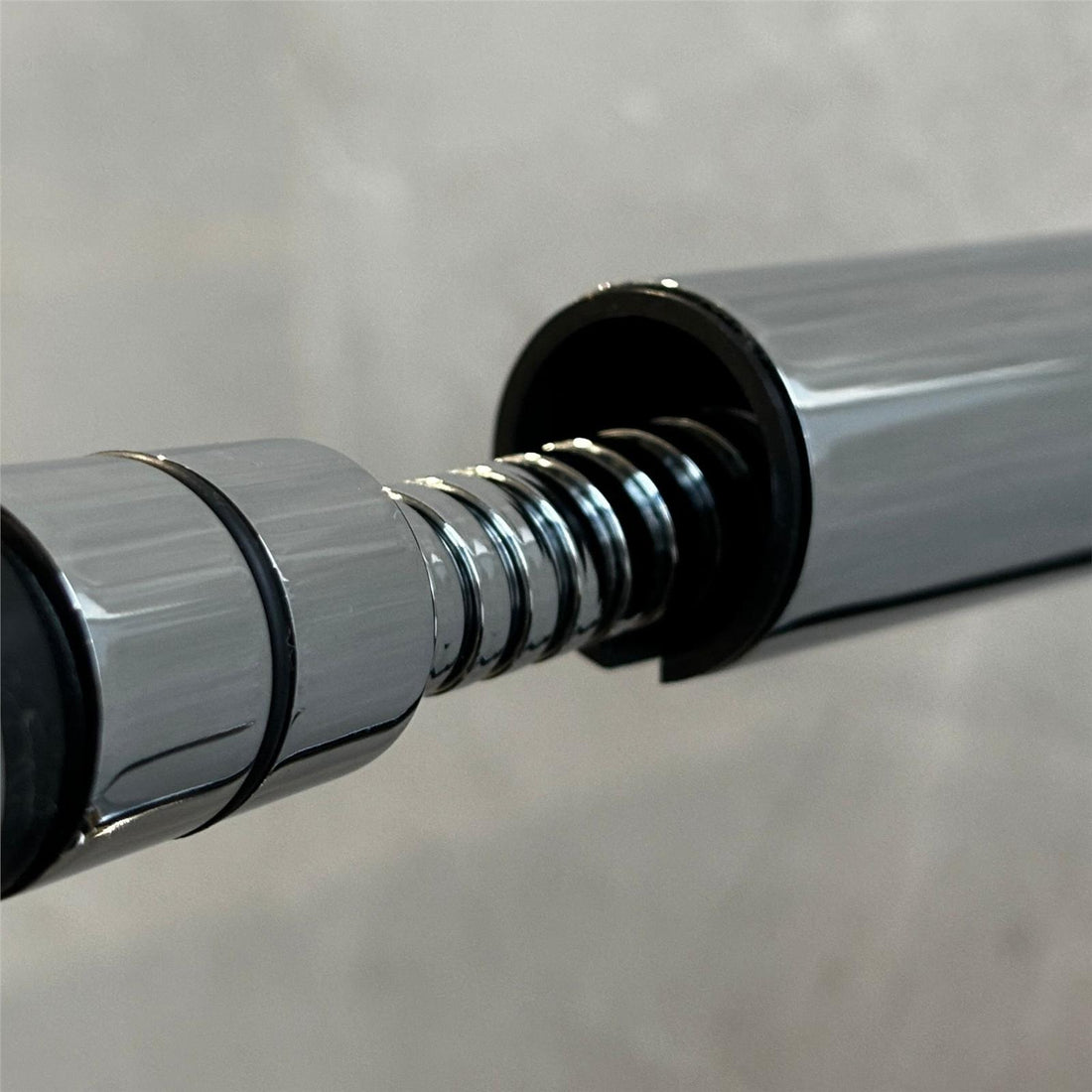 Reginox SONORAN Single Lever Pull Out Spray Spout Kitchen Mixer Tap In Chrome