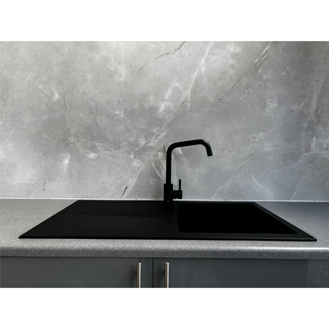 Liquida TEC860BL 1.0 Bowl Composite Reversible Black Kitchen Sink And Waste Kit