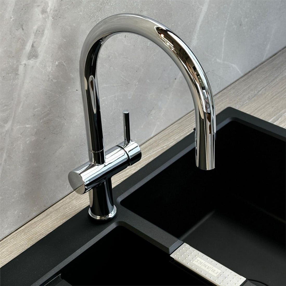 Liquida W19CH Single Lever Pull Out Head Chrome Kitchen Mixer Tap