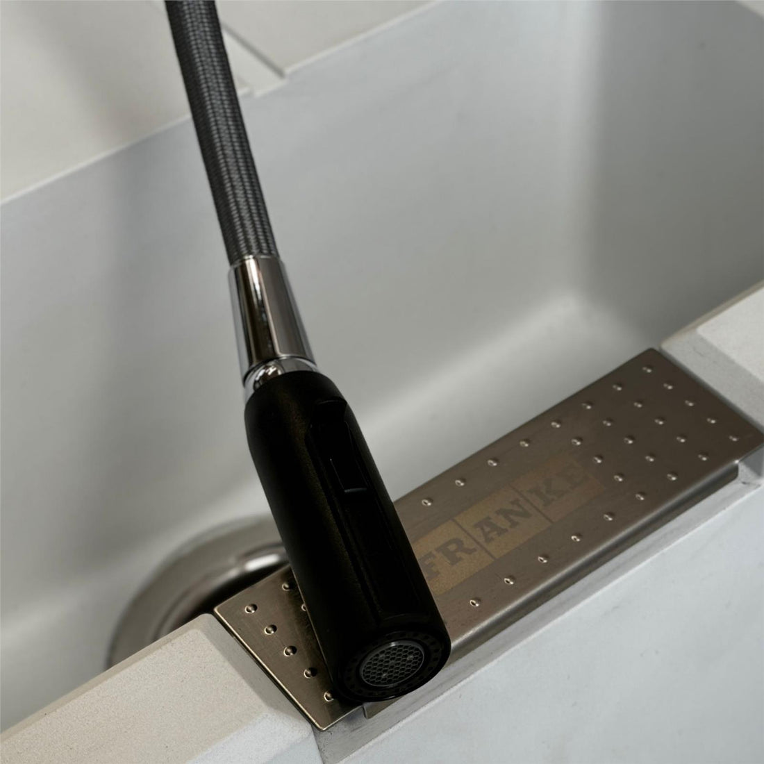 Liquida W19CP Single Lever Pull Out Head Copper Kitchen Mixer Tap