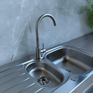 How to Remove Stains from Stainless Steel Sinks