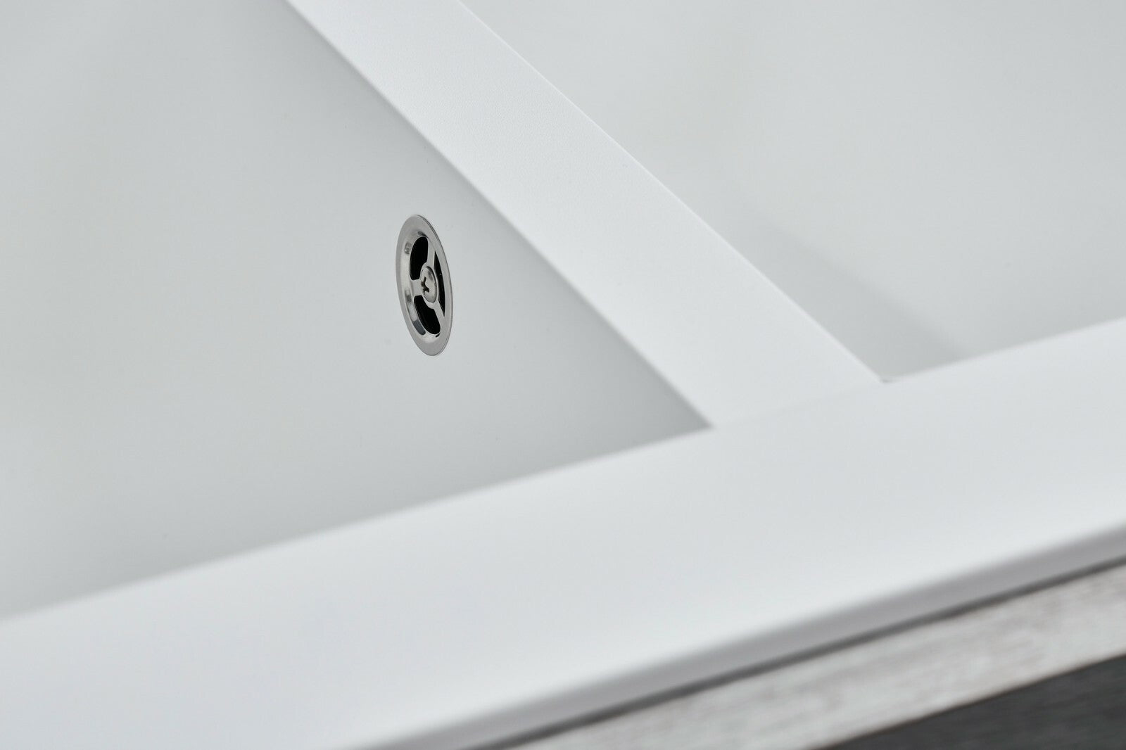 Liquida EW15WH 1.5 Bowl Composite Reversible Inset White Kitchen Sink - GRADED