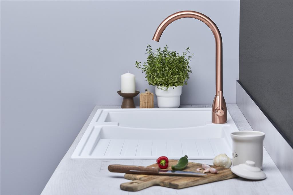 Liquida AR15WH 1.5 Bowl Composite Reversible White Kitchen Sink - GRADED