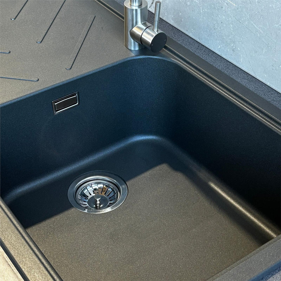 Reginox Calvi 10GM 1.0 Bowl Gun Metal Grey Granite Kitchen Sink With Waste