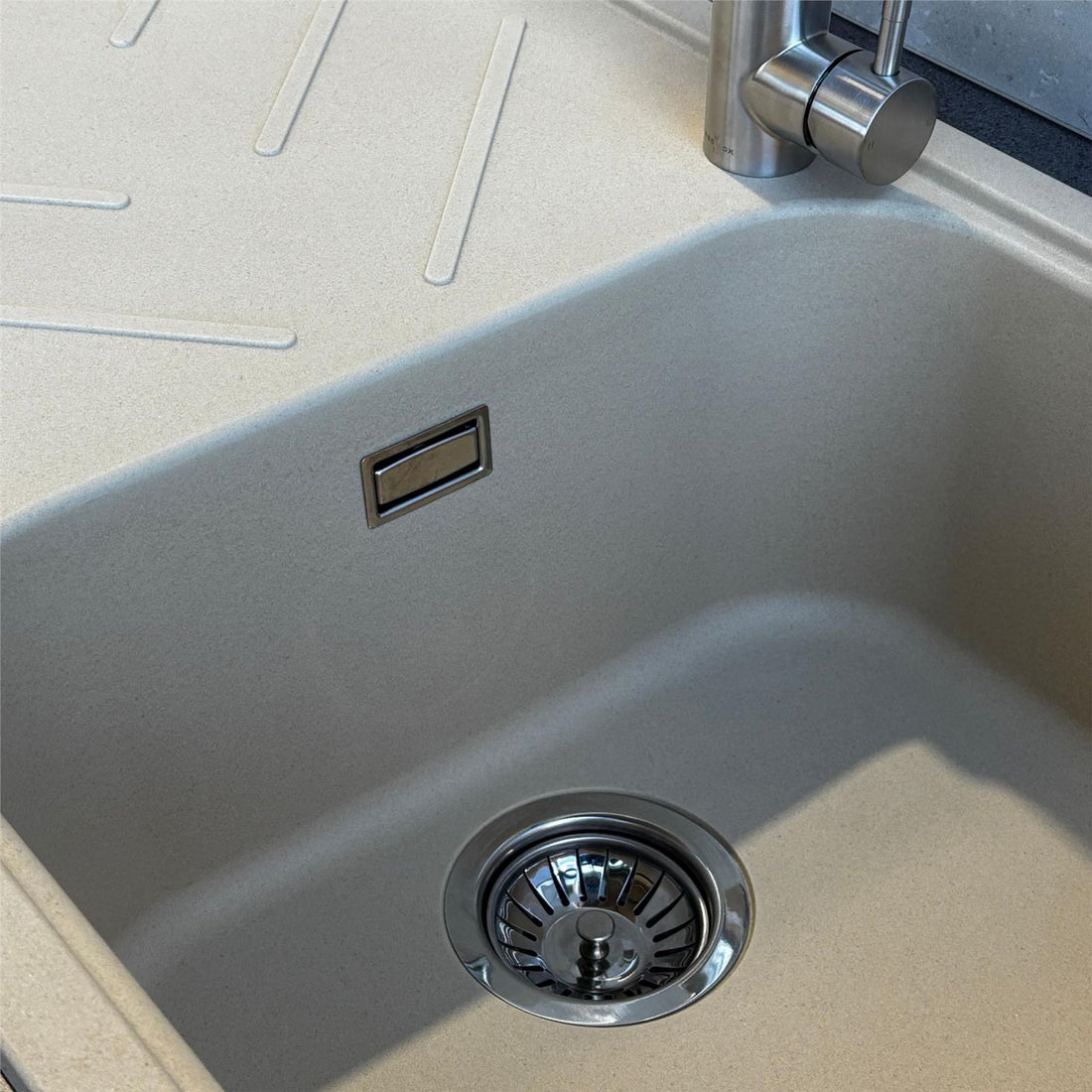 Reginox Calvi 10ST 1.0 Bowl Cream Granite Reversible Kitchen Sink With Waste