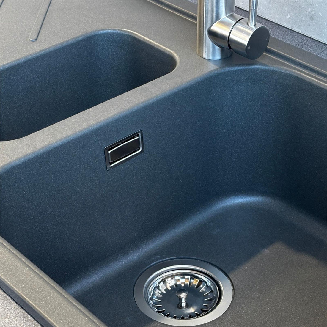 Reginox Calvi 15GR 1.5 Bowl Graphite Grey Granite Kitchen Sink With Wastes