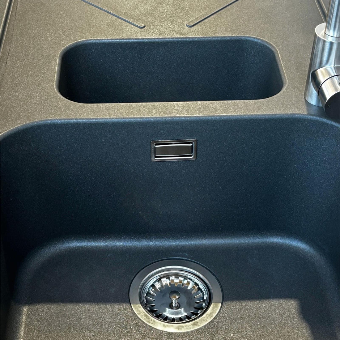 Reginox Calvi 15GR 1.5 Bowl Graphite Grey Granite Kitchen Sink With Wastes