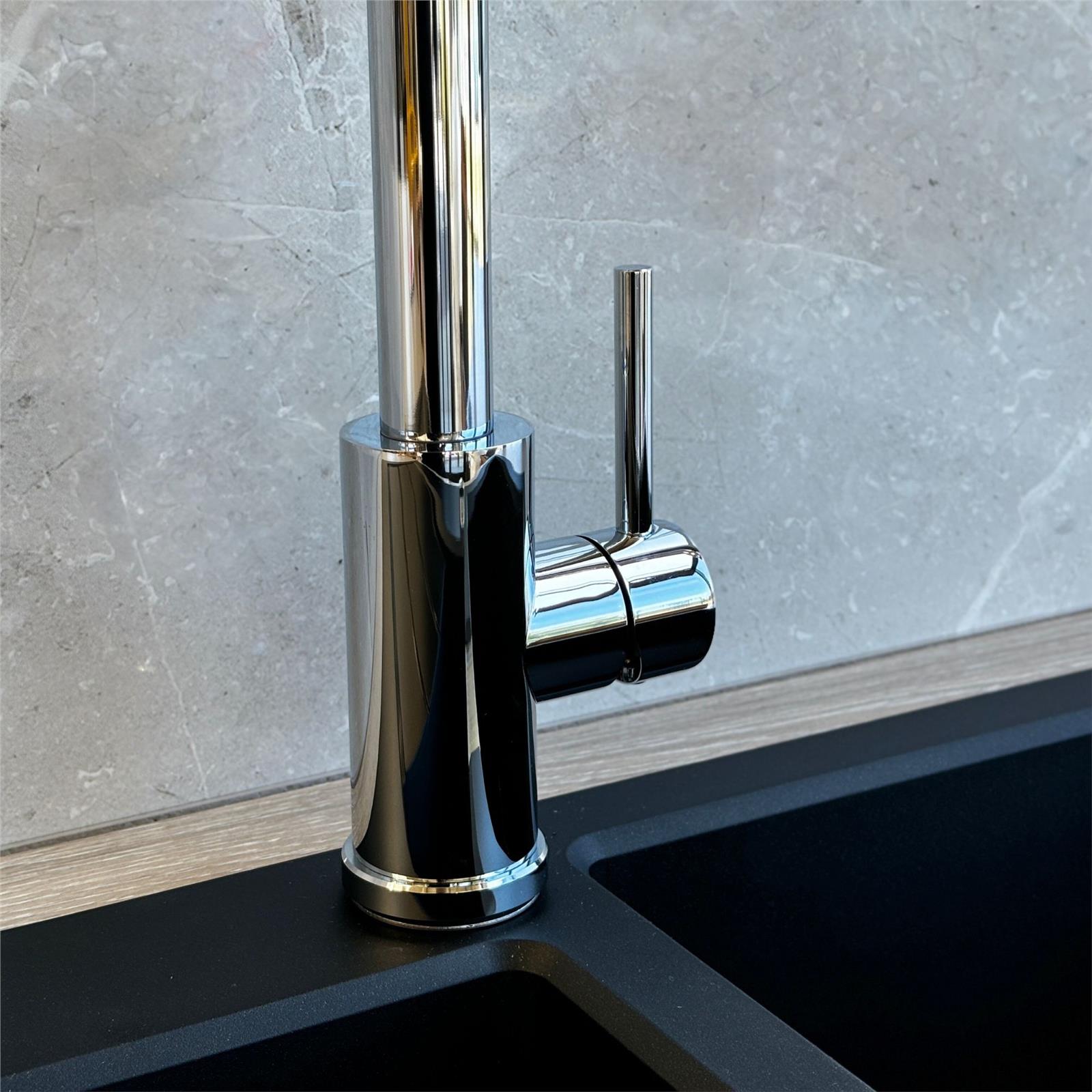 Liquida CT452CH Single Lever Pull-Out Chrome Kitchen Mixer Tap - GRADED