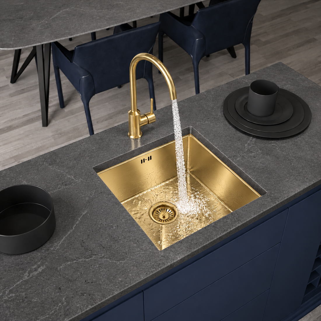 Liquida EL440BR 1.0 Bowl Brushed Brass Undermount Kitchen Sink With Waste