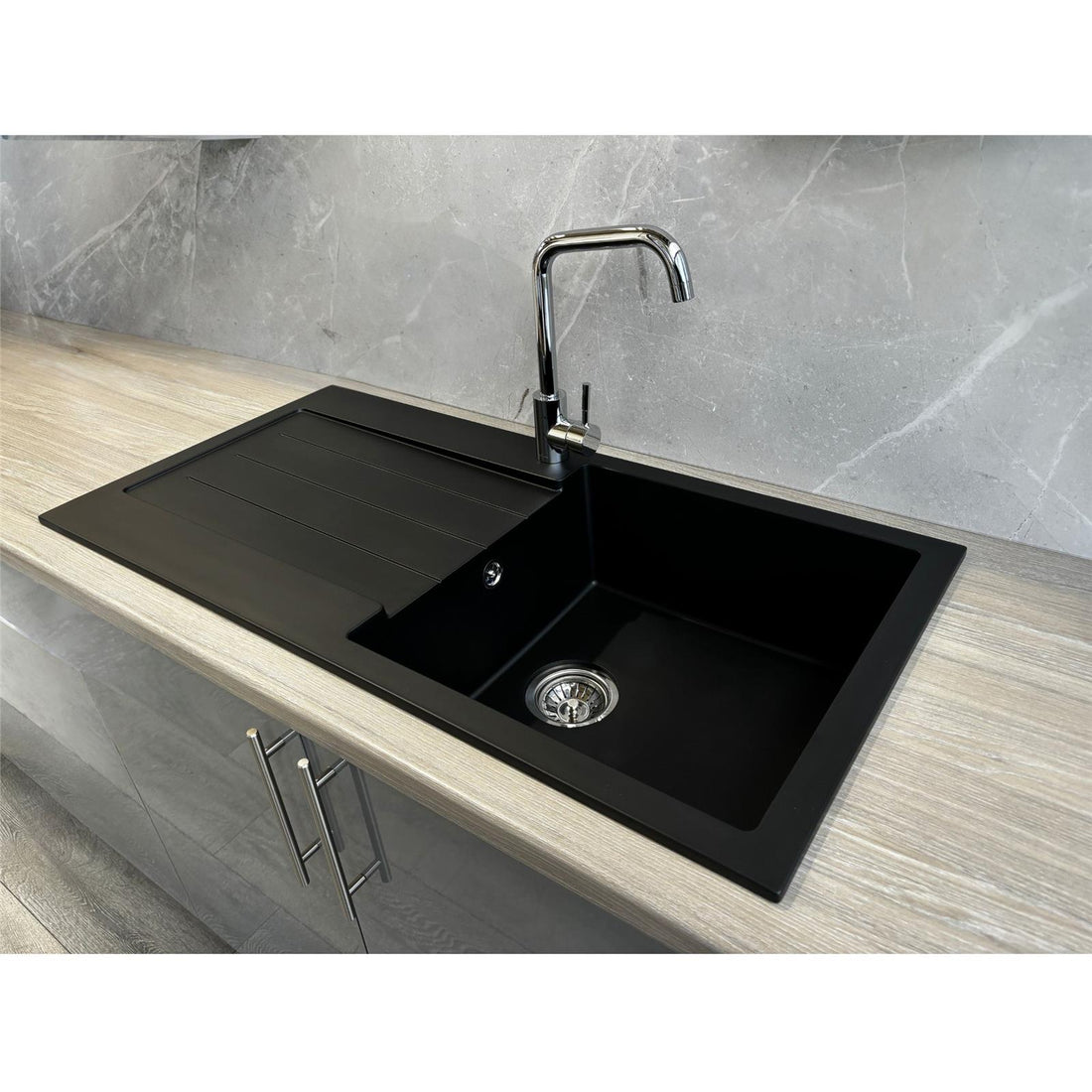 Liquida ELL10BL 1.0 Bowl Comite Reversible Inset Black Kitchen Sink - GRADED