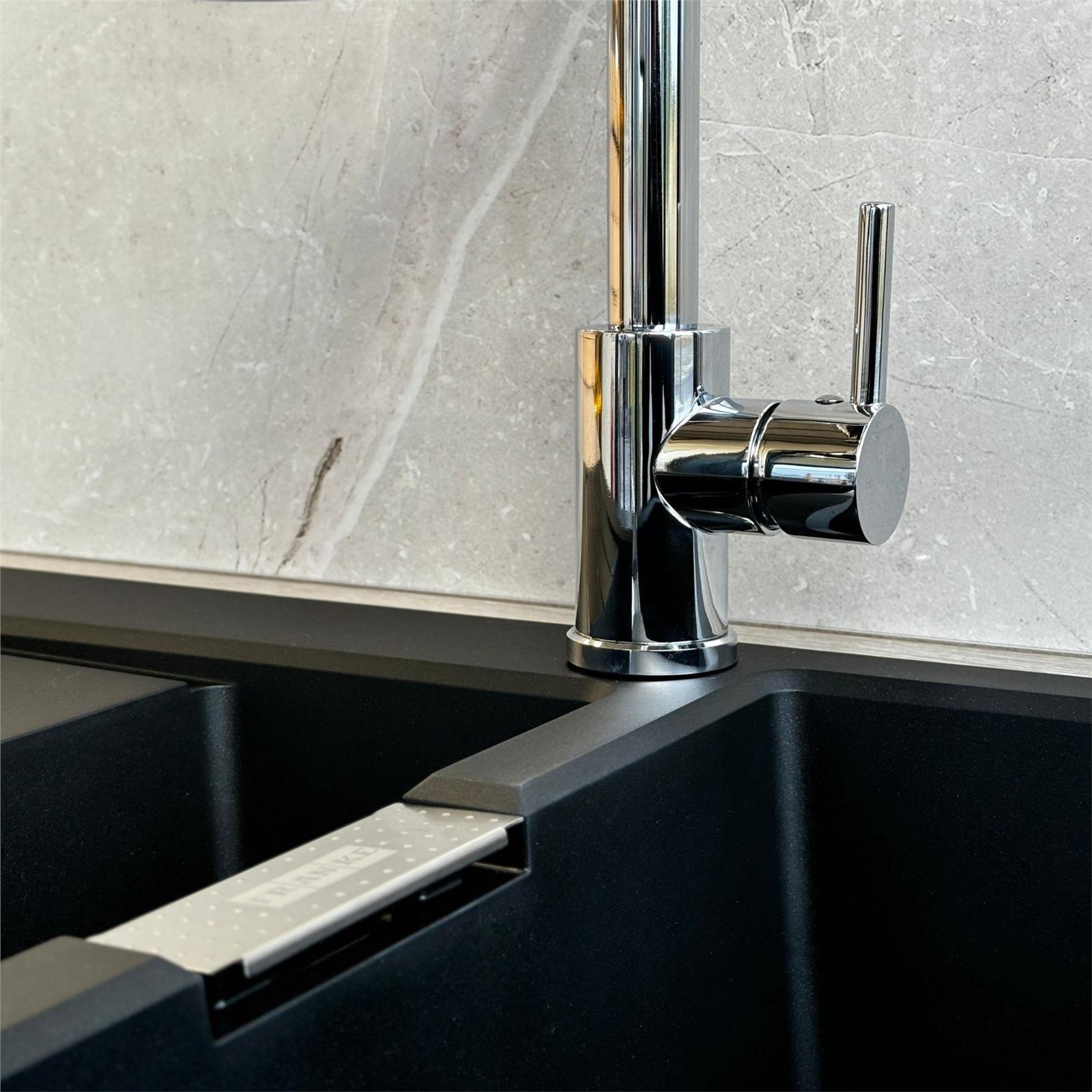 Liquida GR266CH Chrome Kitchen Mixer Tap With Swivel Spout & Directional Spray