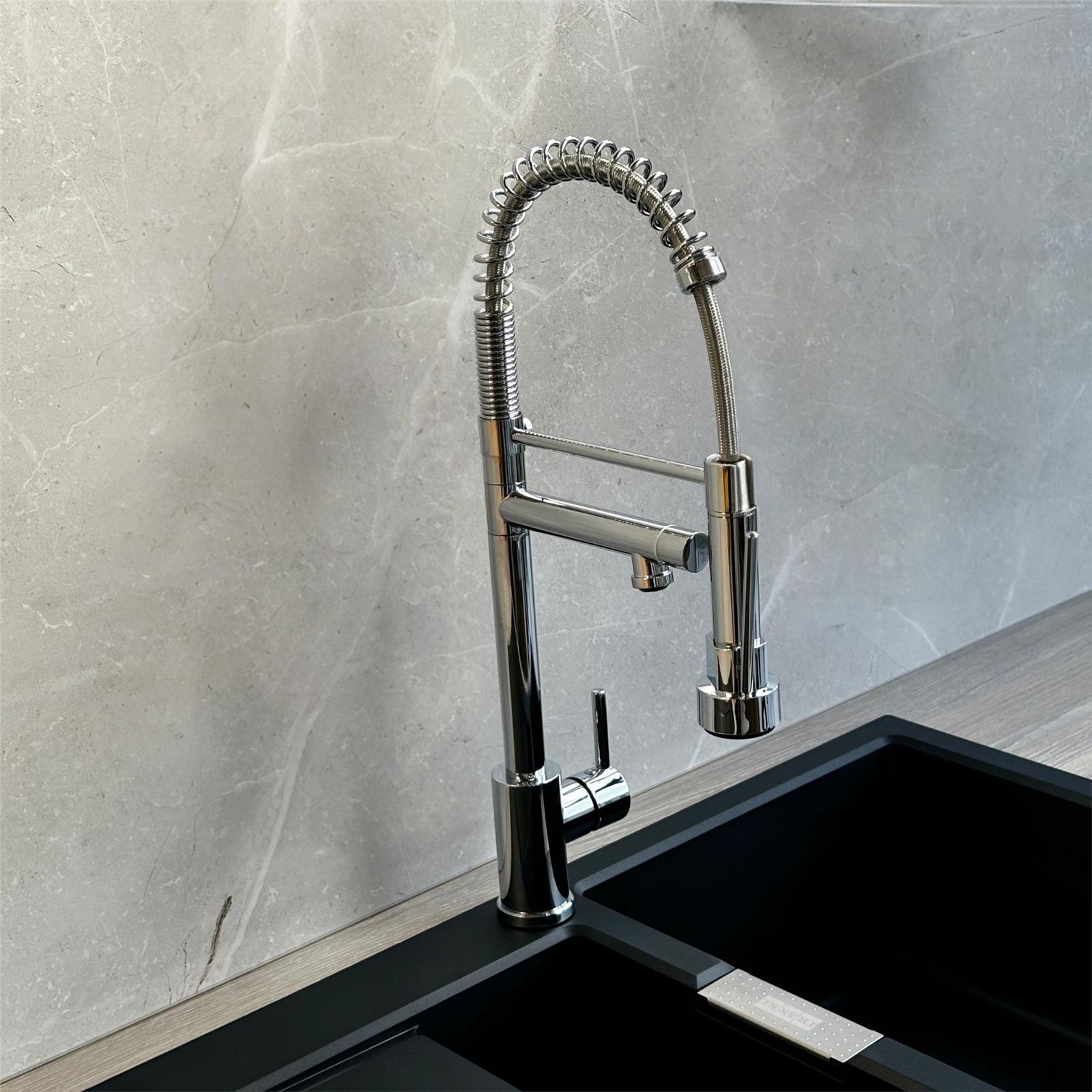 Liquida GR266CH Chrome Kitchen Mixer Tap With Swivel Spout & Directional Spray