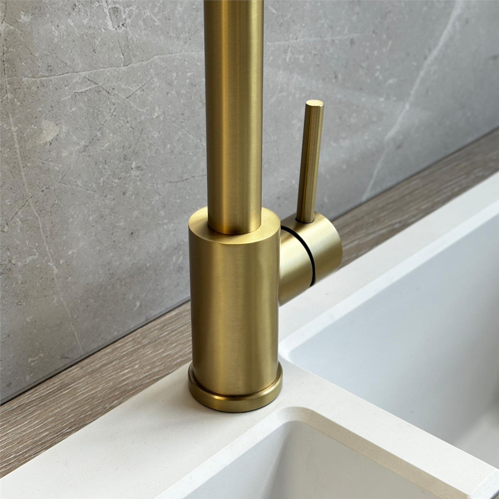 Liquida GR267BR Brushed Brass Kitchen Tap, Swivel Spout Spray - GRADED