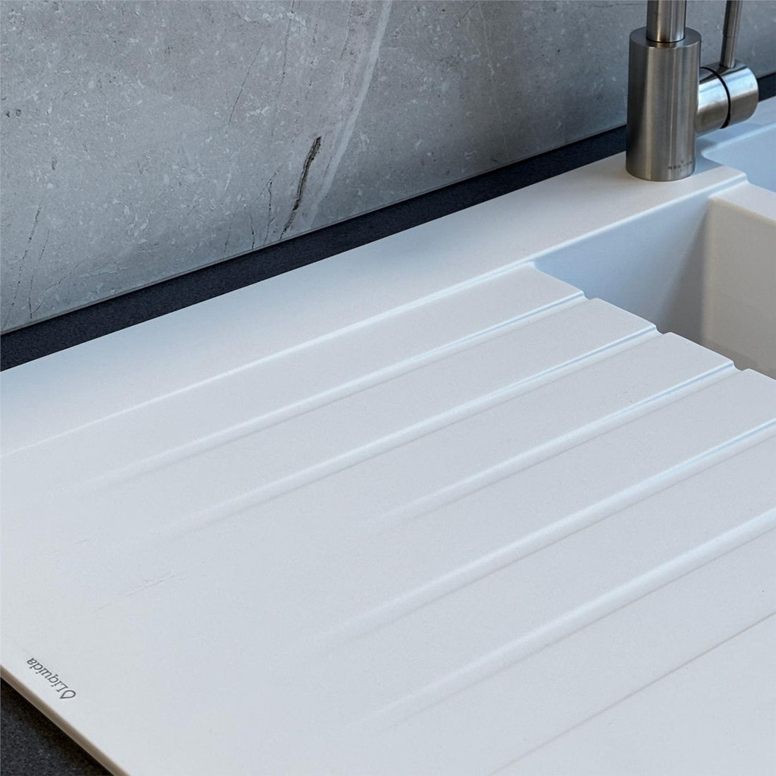 Liquida GRN150WH 1.5 Bowl White Granite Reversible Kitchen Sink With Wastes