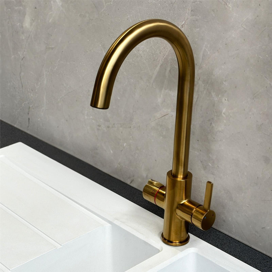 Liquida HT45BG 4 In 1 Gold Pull Out Spray Instant Boiling Water Kitchen Tap