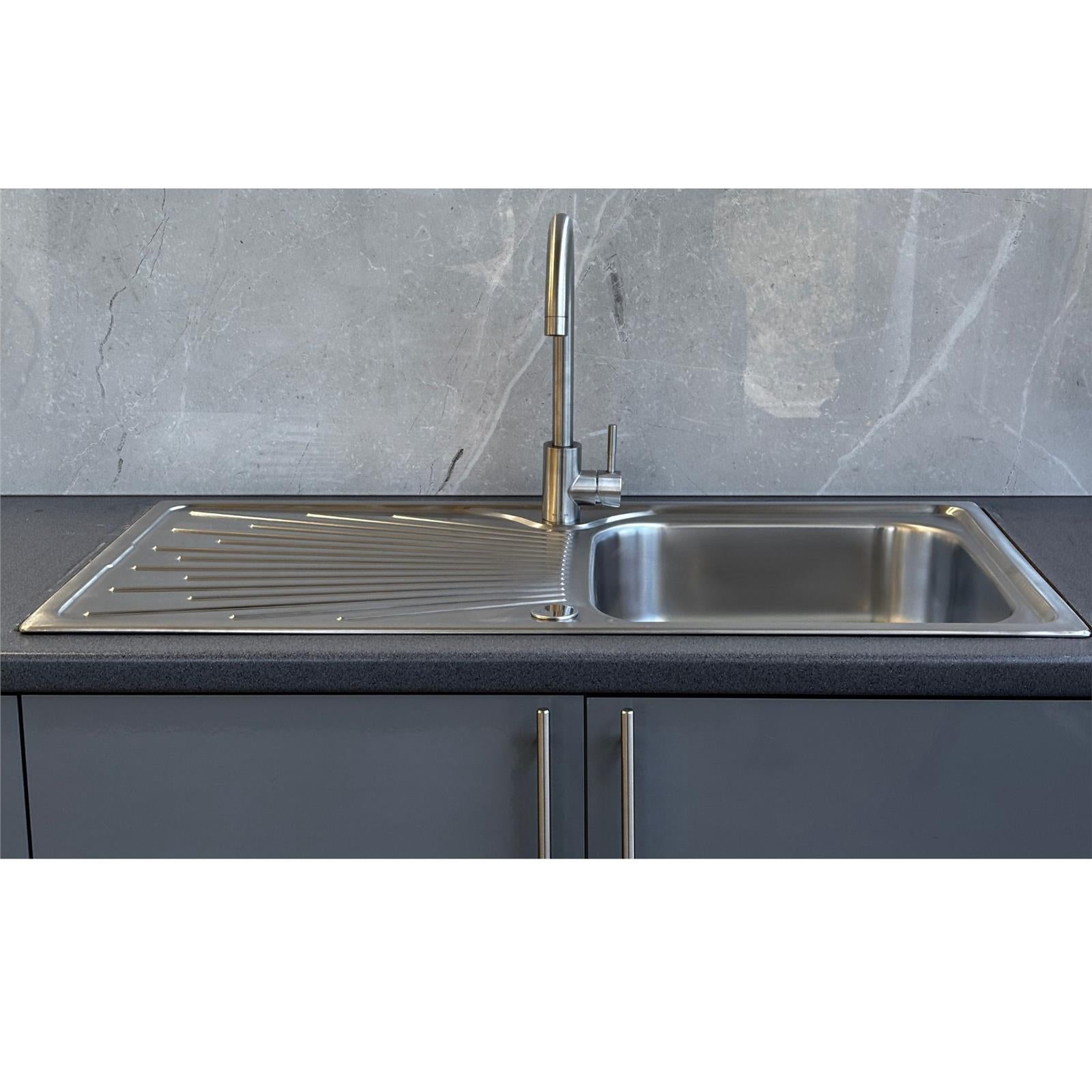 Liquida JAV10SS 1.0 Bowl Reversible Stainless Steel Kitchen Sink & W03CH Tap