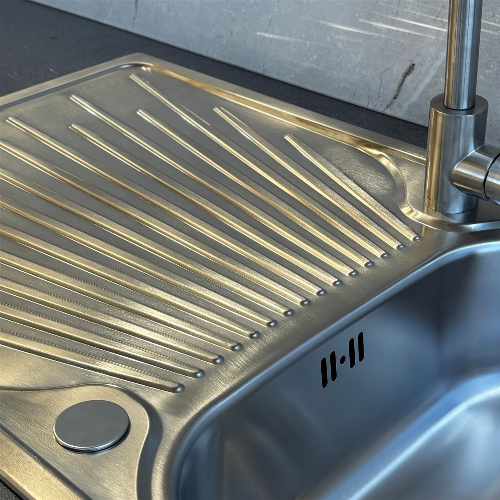 Liquida JAV10SS 1.0 Bowl Reversible Stainless Steel Kitchen Sink With Waste