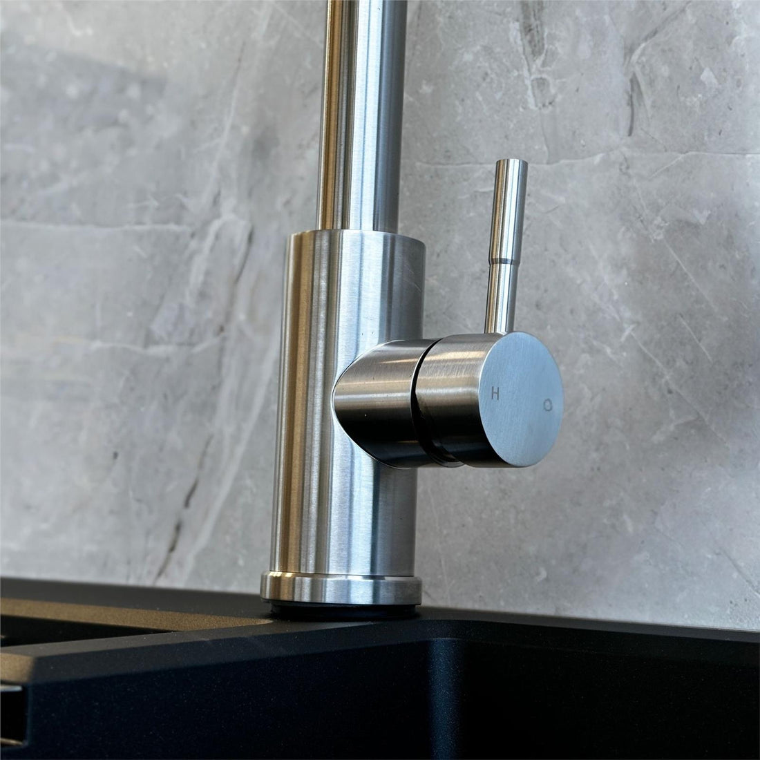 Liquida KPO11BS Brushed Steel Single Lever Kitchen Tap, Pull Out Spray - GRADED