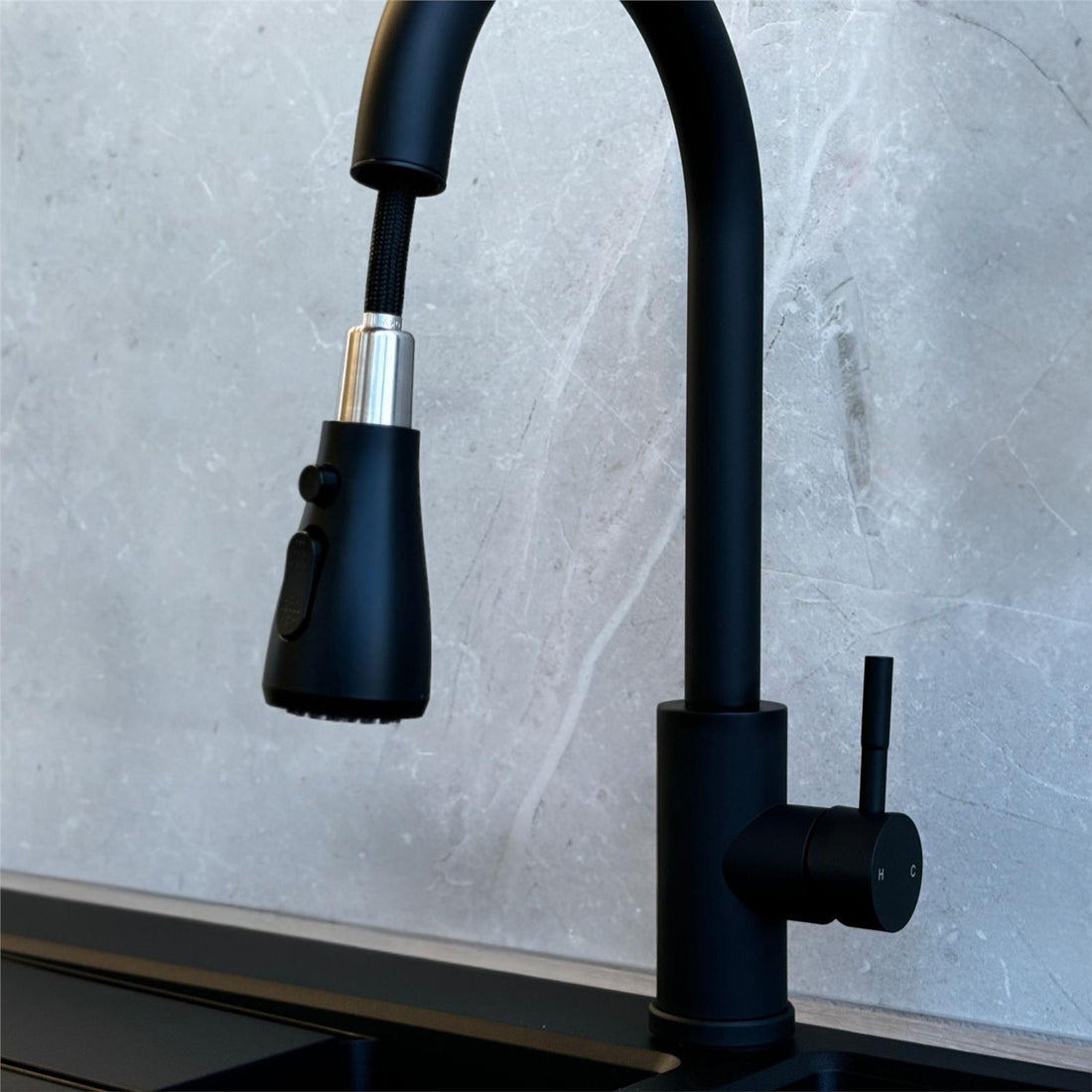 Liquida KPO11MB Matt Black Single Lever Kitchen Tap With Pull Out Spray - GRADED
