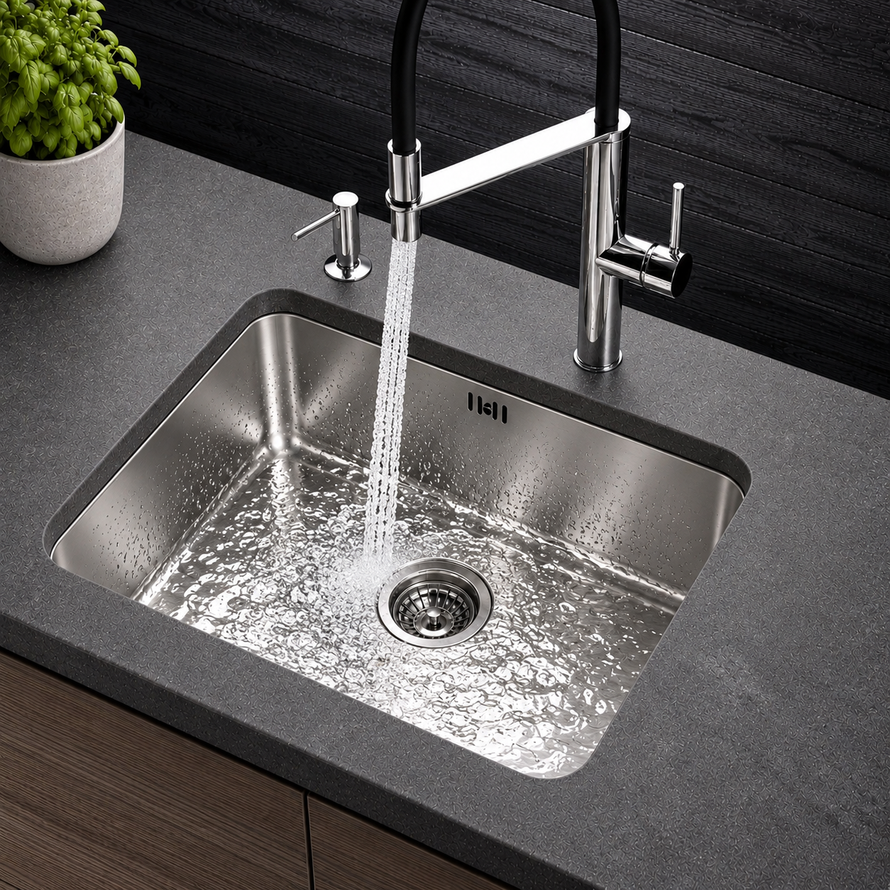 Liquida REL5040 1 Bowl 18/10 Stainless Steel Undermount Kitchen Sink 524x424mm