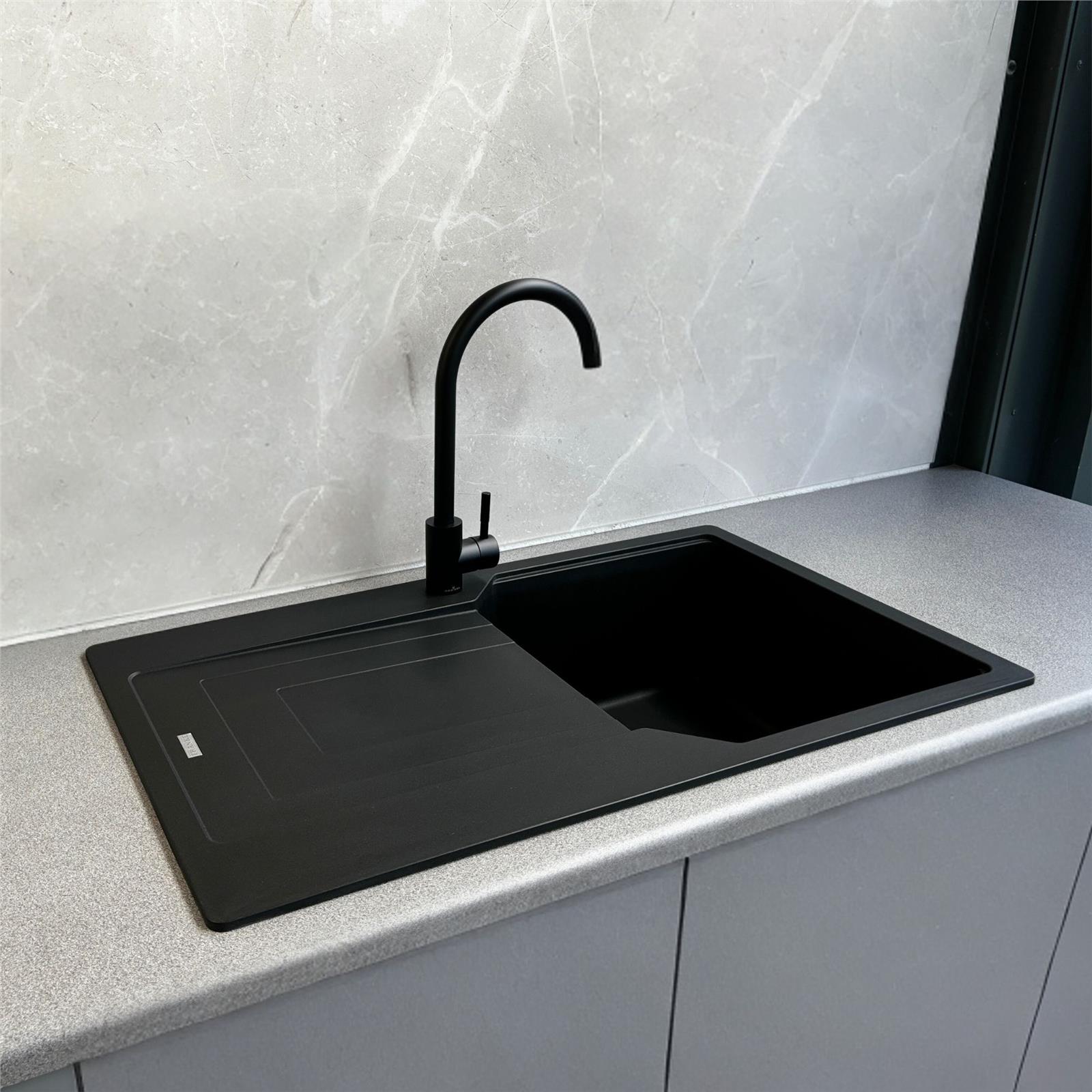 Franke UBG611-86MB Urban 1.0 Bowl FraGranite Reversible Matt Black Kit