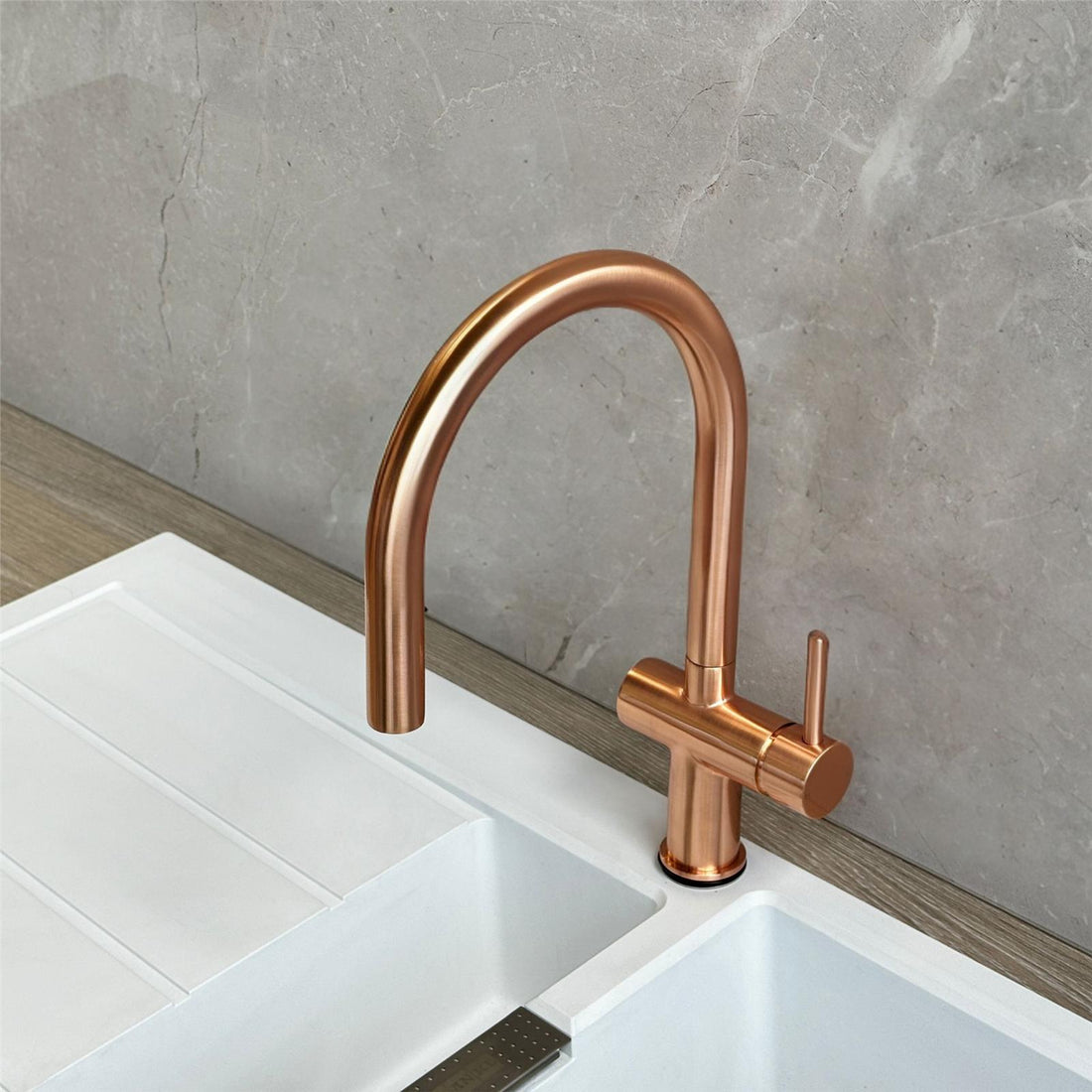 Liquida W19CP Single Lever Pull Out Head Copper Kitchen Mixer Tap
