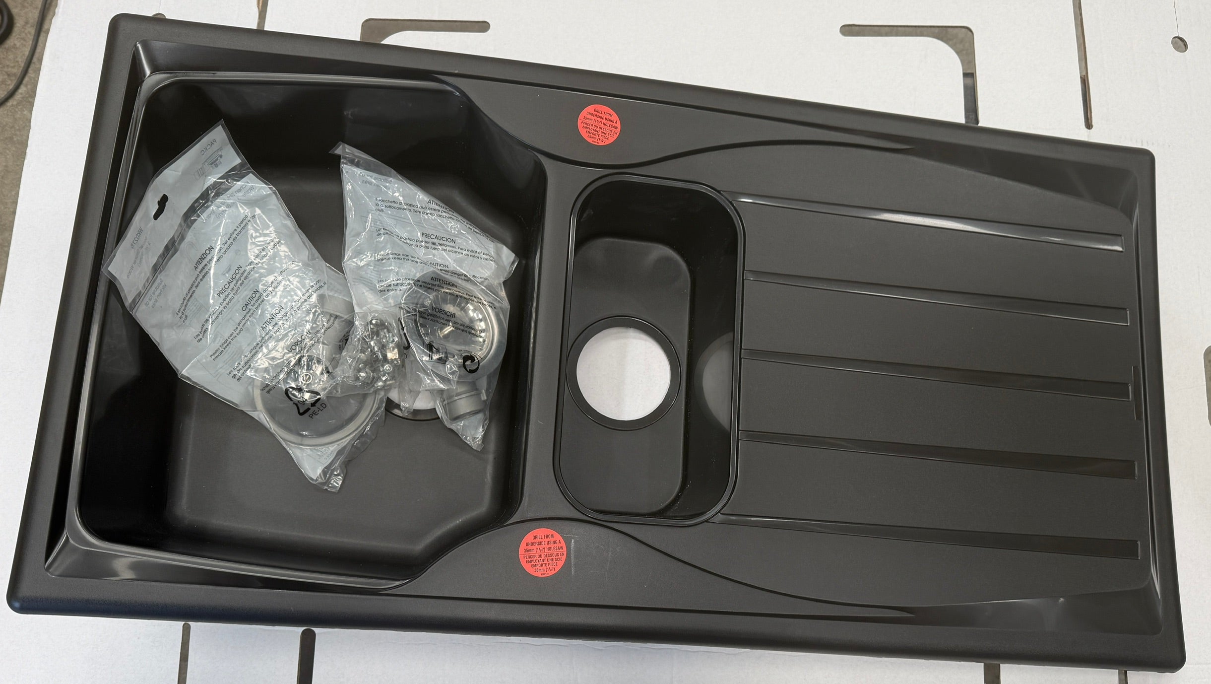 Liquida CMP15BL 1.5 Bowl  Black Reversible Kitchen Sink And Waste Kit - GRADED
