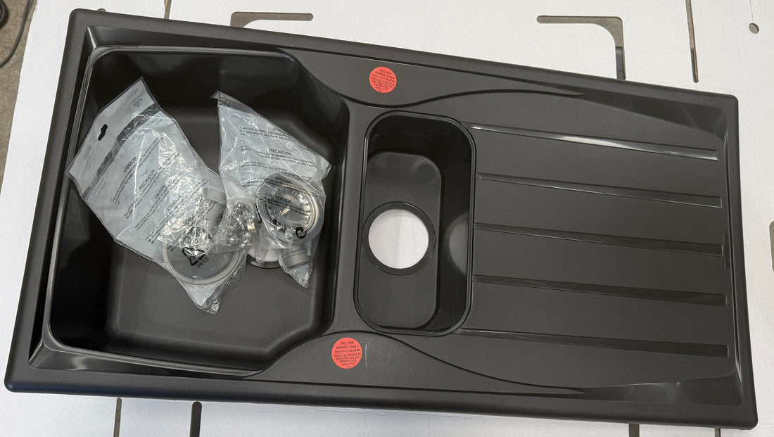Liquida CMP15BL 1.5 Bowl  Black Reversible Kitchen Sink And Waste Kit - GRADED