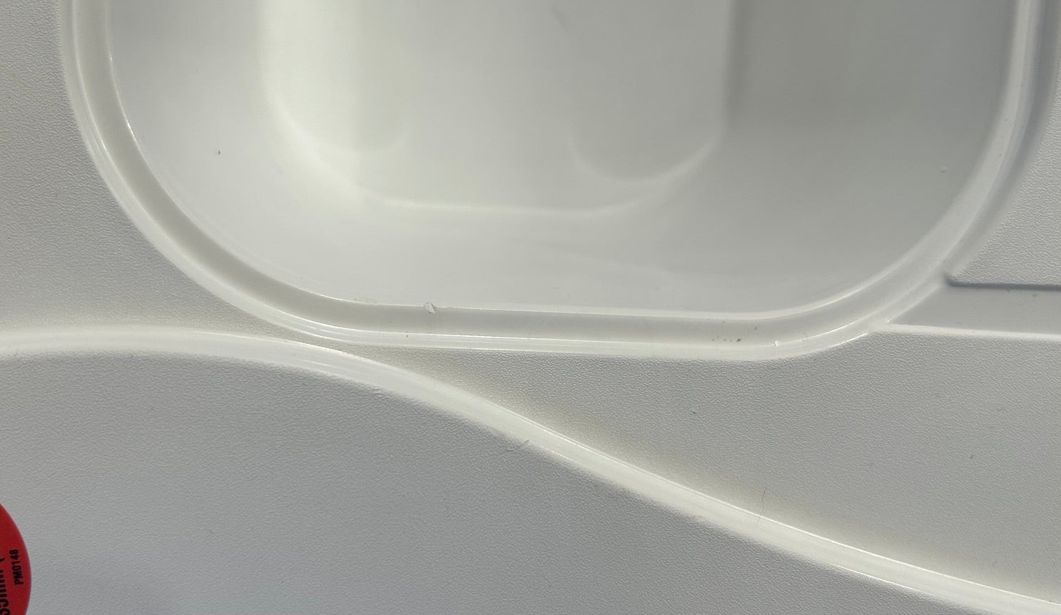 Liquida CMP15WH 1.5 Bowl Reversible White Kitchen Sink And Waste Kit - GRADED