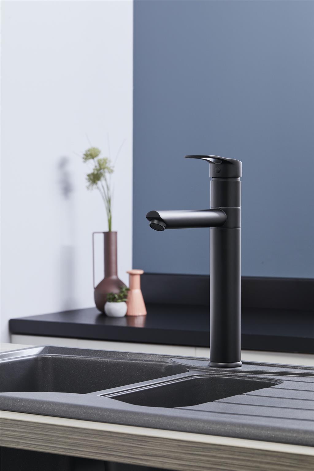 Liquida W16BL Single Lever 360 Degree Swivel Spout Black Kitchen Tap