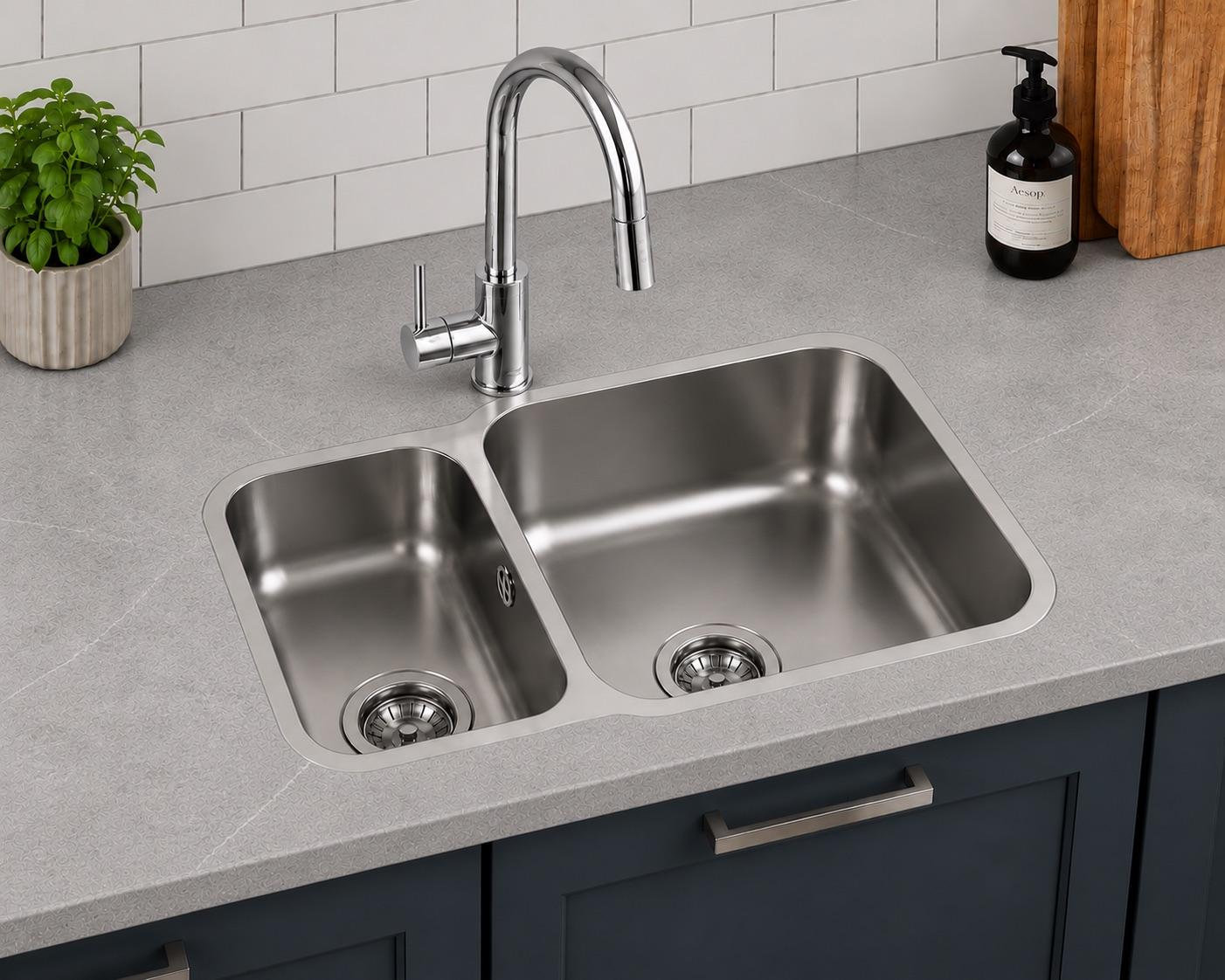 Franke SRX 160-34-16 Stainless Steel 1.5 Bowl Undermount Kitchen Sink