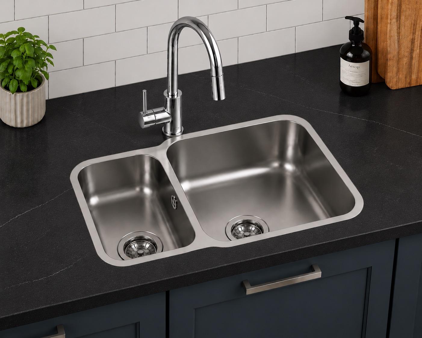 Franke SRX 160-34-16 Stainless Steel 1.5 Bowl Undermount Kitchen Sink